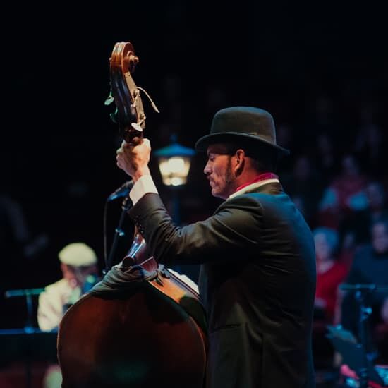 The Jazz Room: Tributo a Frank Sinatra y Louis Armstrong