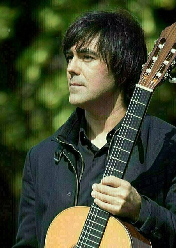 ROGER TAPIAS