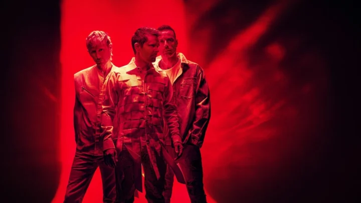 Muse – The Wow! Signal Europa Tour