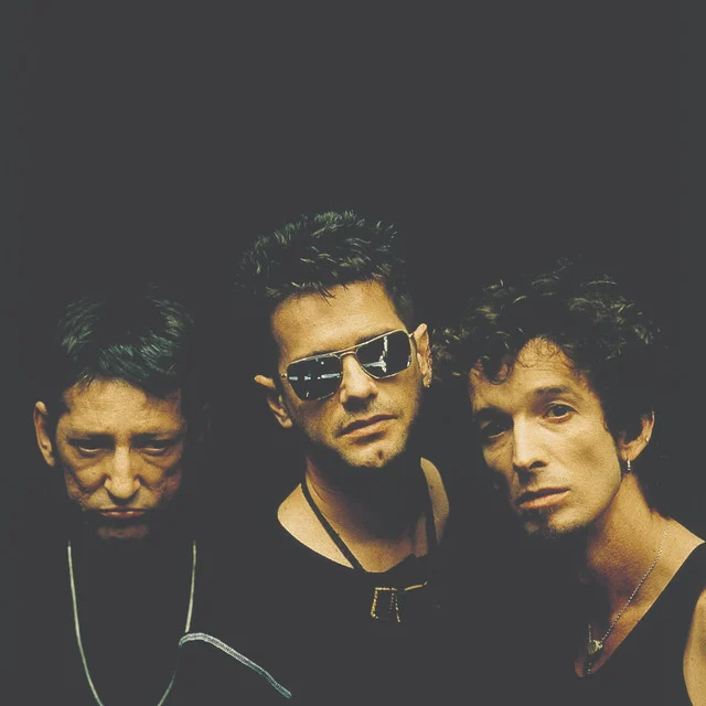 Tributo a Radio Futura, El Último de la Fila y Héroes del Silencio