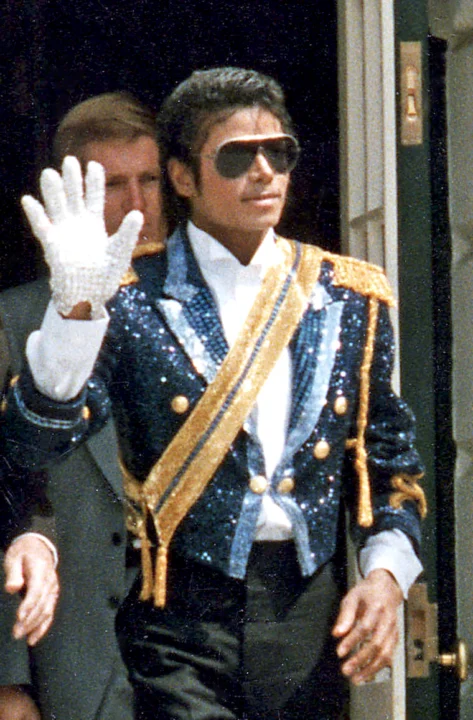 He’s Back – M Jackson Tribute