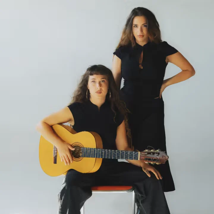 Carmen y María