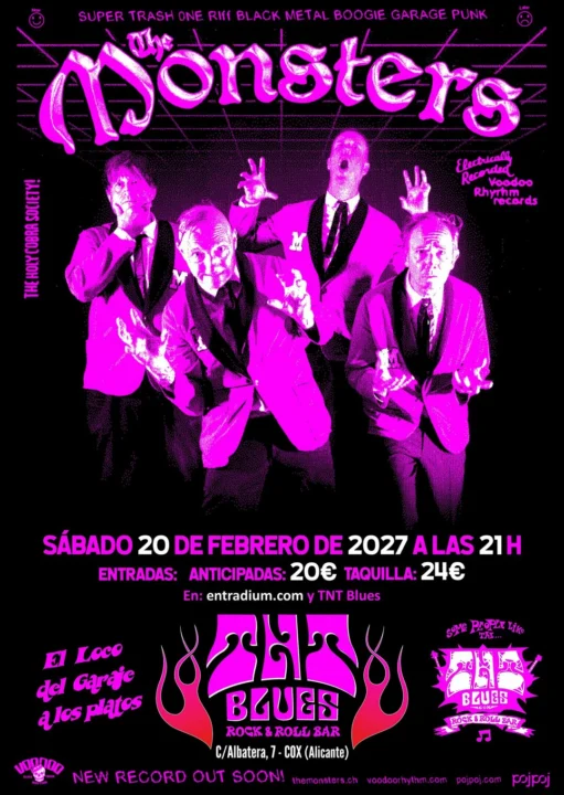The Monsters en concierto