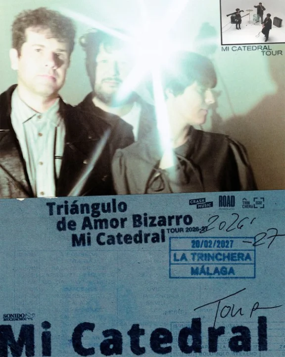 Triángulo de Amor Bizarro