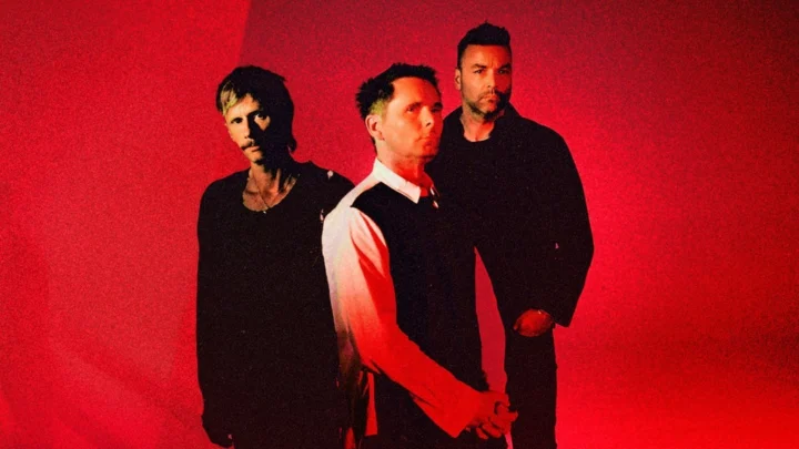Muse – The Wow! Signal Europa Tour