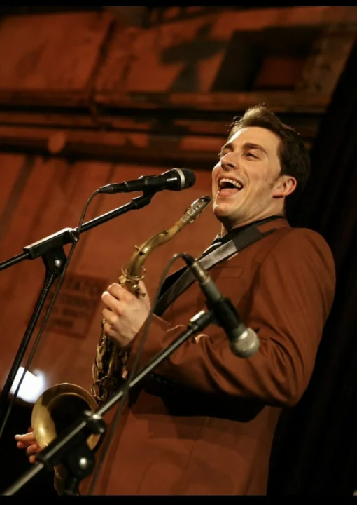 Chino Swingslide & The Sharps + Lu Cicchitellli (swing, rhythm & blues)
