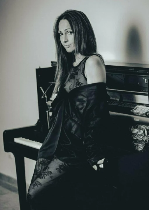 Laura Andrés interpreta el Tributo a Coldplay
