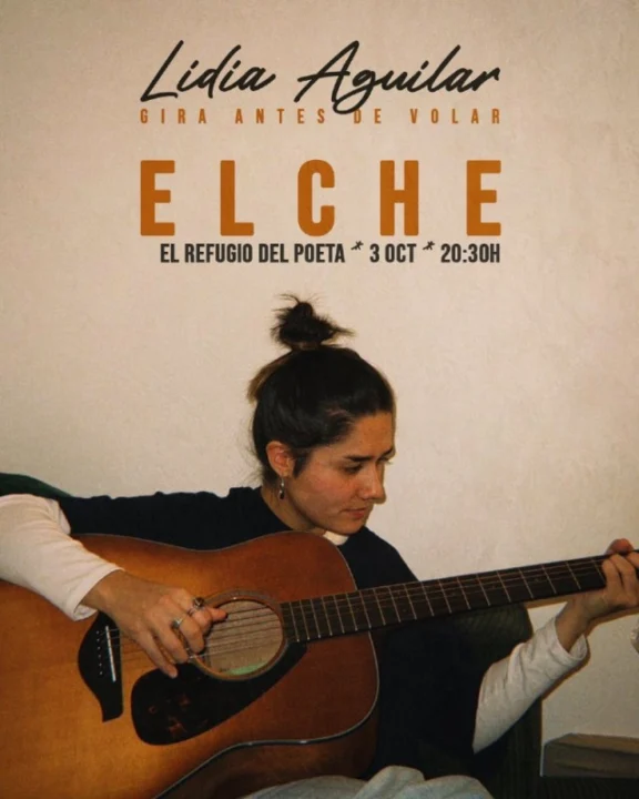 LIDIA AGUILAR EN ELCHE. GIRA ANTES DE VOLAR